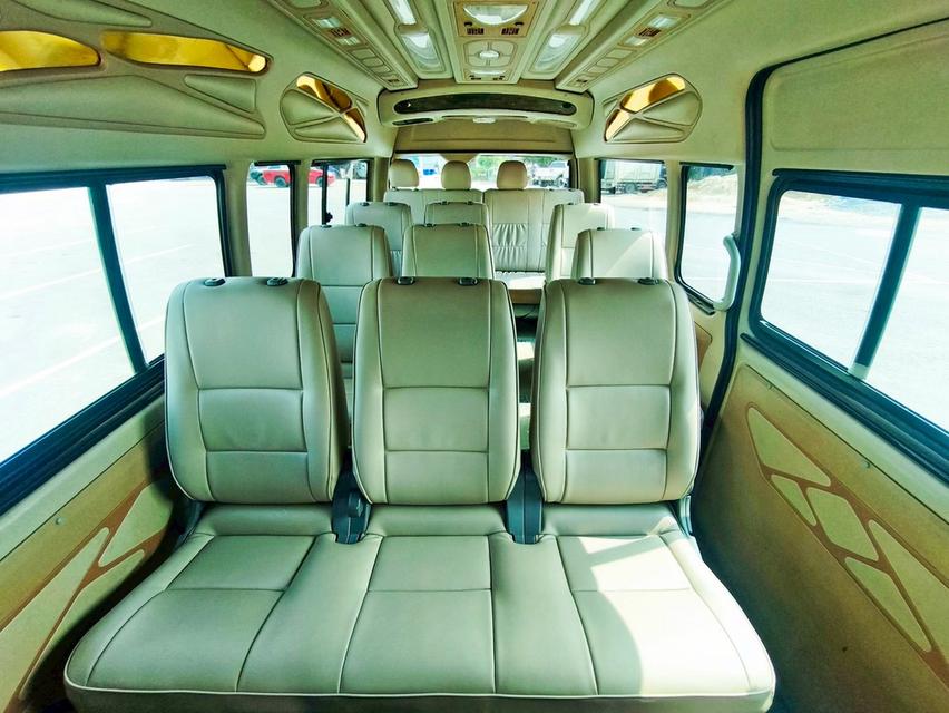 รหัสรถ PAT6144 2008 Toyota commuter 2.5 12