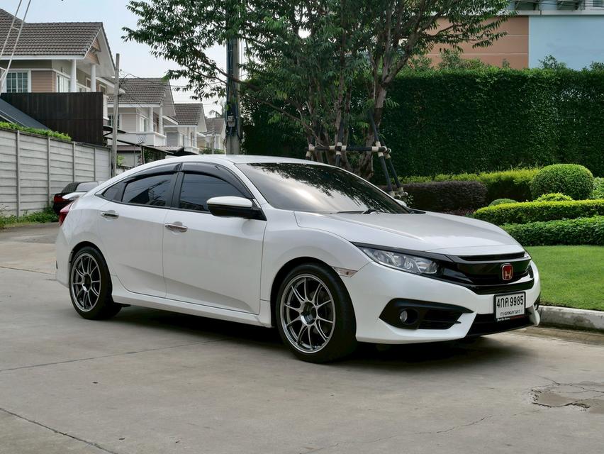 CIVIC FC 1.8 EL ปี2016 บุ๊คเซอร์วิสครบ กุญแจครบสองดอก 15