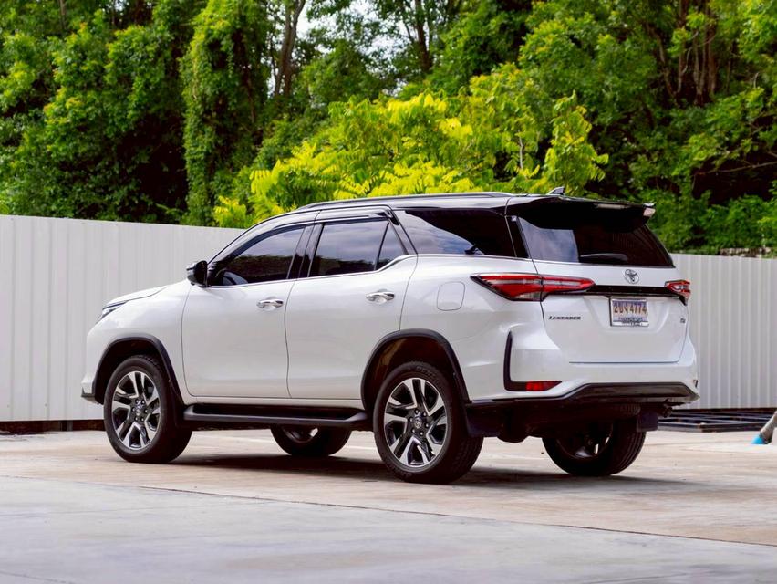 2025 Toyota Fortuner 2.4 Legender 4WD รถสวยใหม่มากๆ ไมล์ 9พันเท่านั้น คุ้มมาก 6