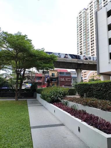 Rent Condo at Ratthewi ให้เช่าคอนโด ราชเทวี 17
