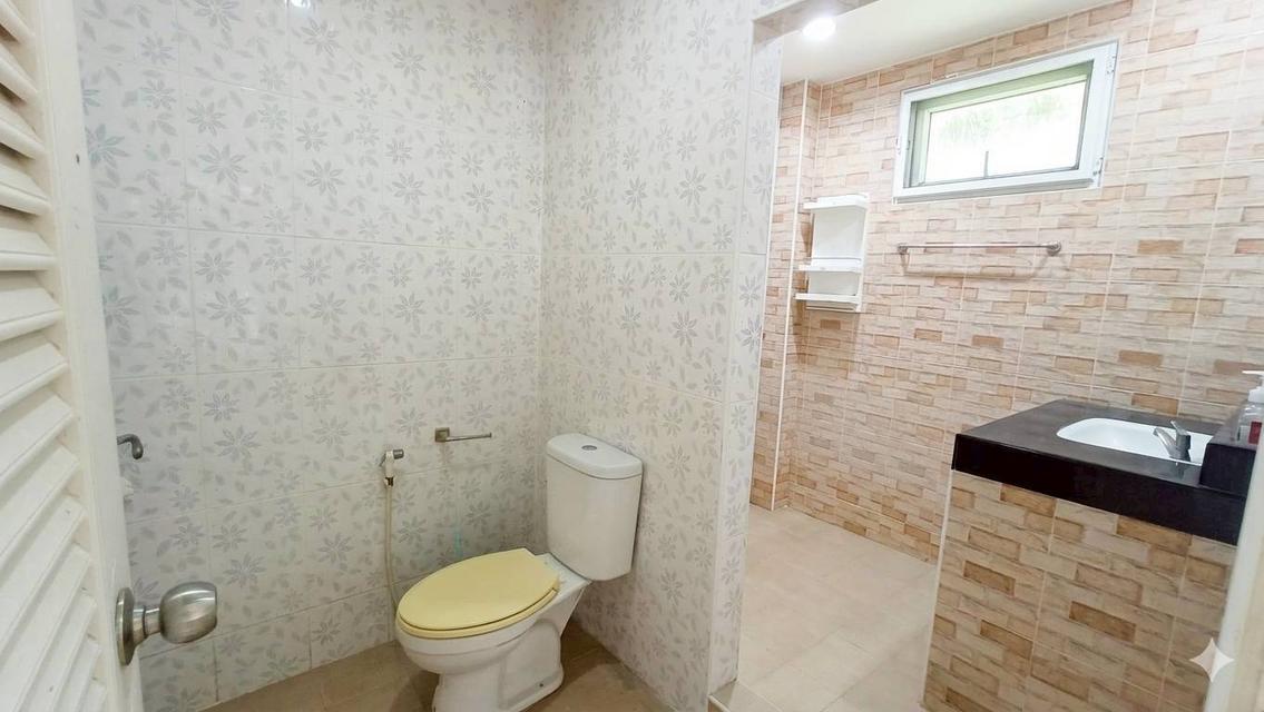 🏠 หลังใหญ่สะใจ! ขายบ้านเดี่ยว AC House 1 หมู่บ้าน​ เอ​ ซี​ เฮ้าส์​ 1 ลำลูกกา คลอง 4 ปทุมธานีต่อเติมเต็มพื้นที่ 220 ตร.ม. ในราคาแค่ 3 ล้านต้น!  🥰🤗 8