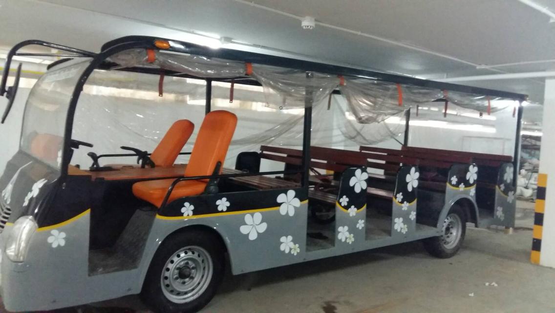 รถชมวิว 18 ที่นั่งรวมคนขับ