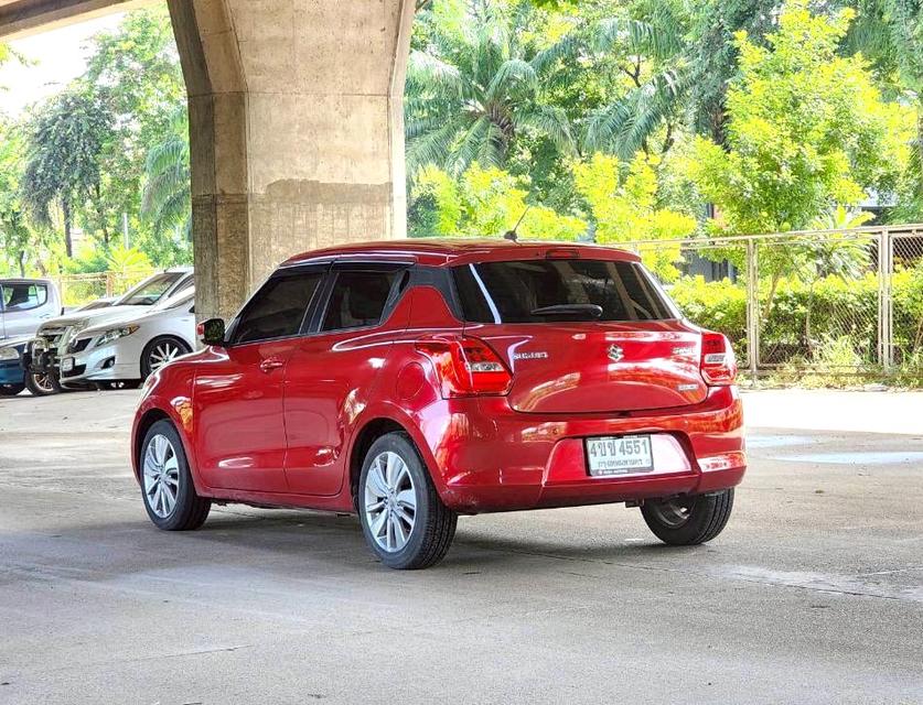 2023 Suzuki Swift 1.2GLX AT  รถสวยมือเดียว สภาพเยี่ยม 4