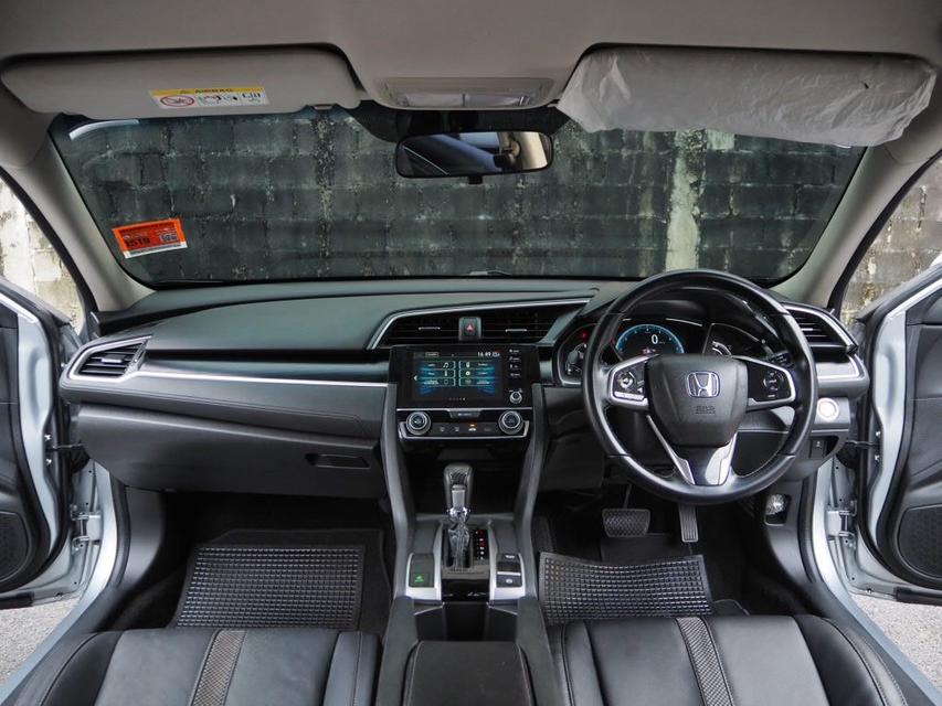 HONDA CIVIC 1.8 EL FC ปี 2020 11