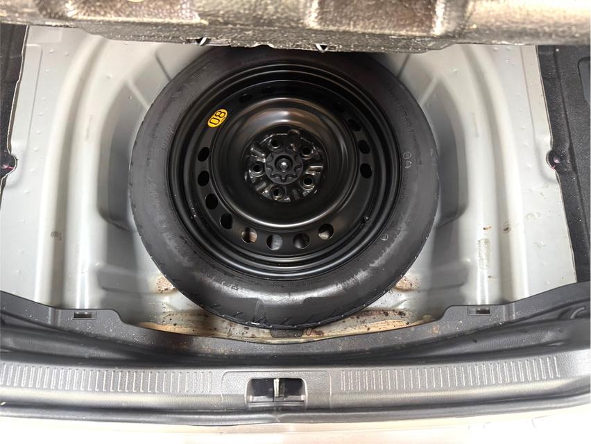 ขายรถ Toyota Camry 2.5 Hybrid ปี 2022 สีเทา เกียร์ออโต้ รูปที่ 19