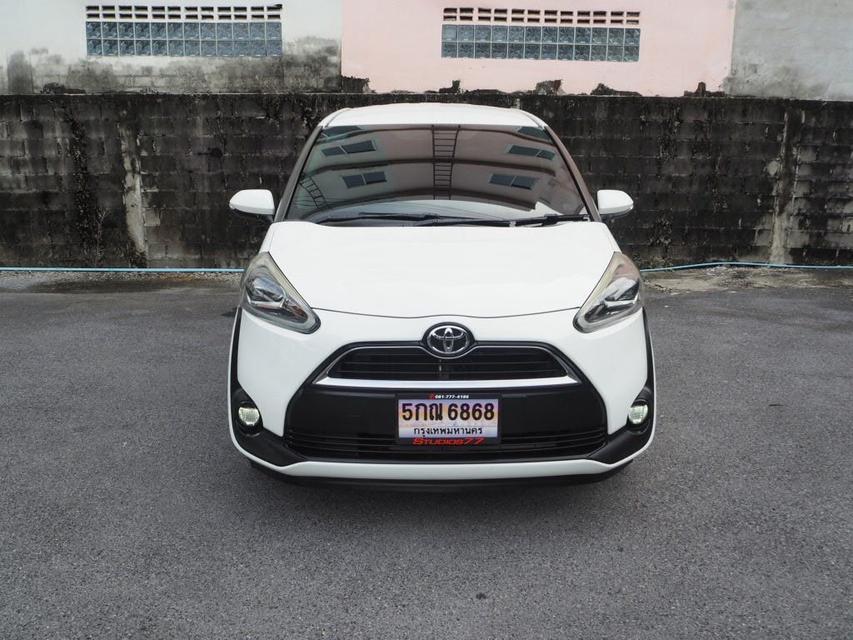 TOYOTA SIENTA 1.5 V ปี 2019