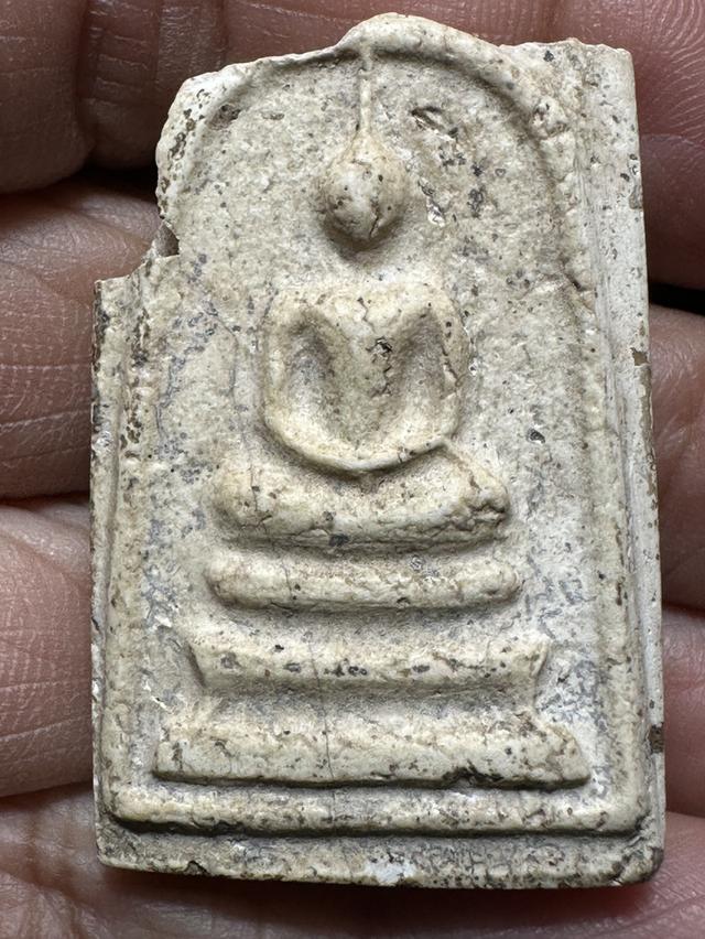 พระสมเด็จพิมพ์ใหญ่ เนื้อบิ่นกระเทาะ เก่าเดิม 5