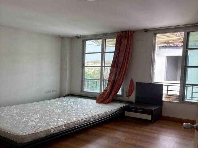 PB5443 ให้เช่าทาวน์โฮม 3 ชั้น โครงการ บ้านกลางเมือง ลาดพร้าว-โยธินพัฒนา 9