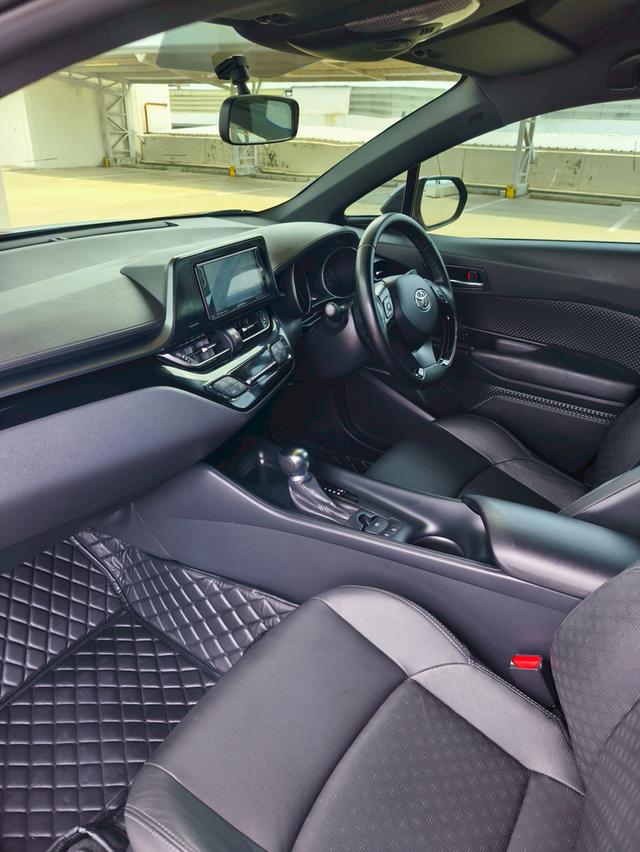 Toyota : C-HR 1.8 Entry l สนใจทักแชท Line ID: @102tdsim (มี @) รูปที่ 14