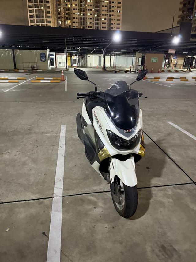 YAMAHA Nmax155 สีขาว