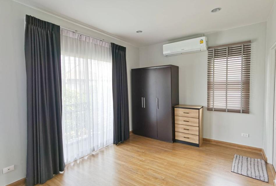 ให้เช่าบ้านเดี่ยว 2ชั้น  หมู่บ้านเซนโทร รังสิตคลอง 4 ธัญญะ ปทุมธานี 🚩ติดสนามกอลฟ์กรุงกวี,ใกล้โลตัสคลอง 4,ทางด่วน,โรงเรียนสวนกุหลาบรังสิต,ดรีมเวิล์ด 6