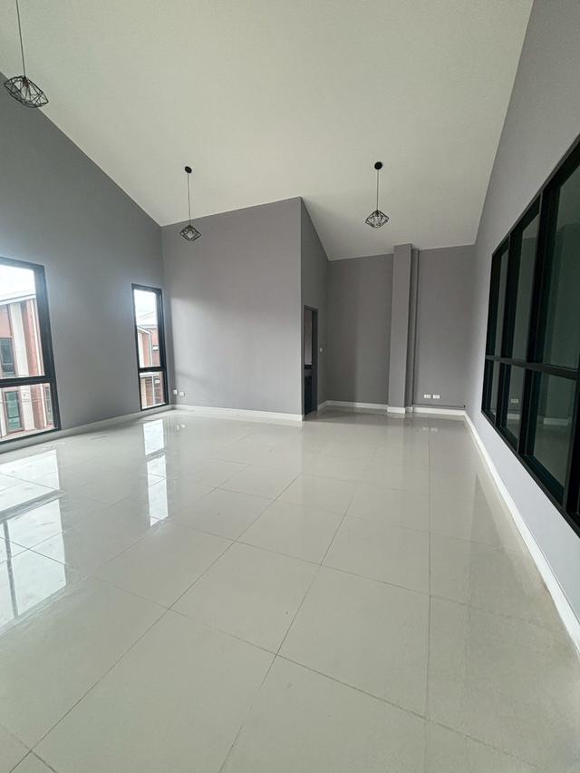 โฮมออฟฟิศ Warehouse ไชน่าทาวน์ ศาลายา 2