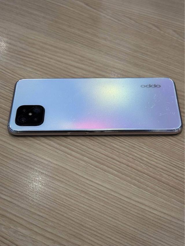 OPPO Reno 4 5G สีขาว 4