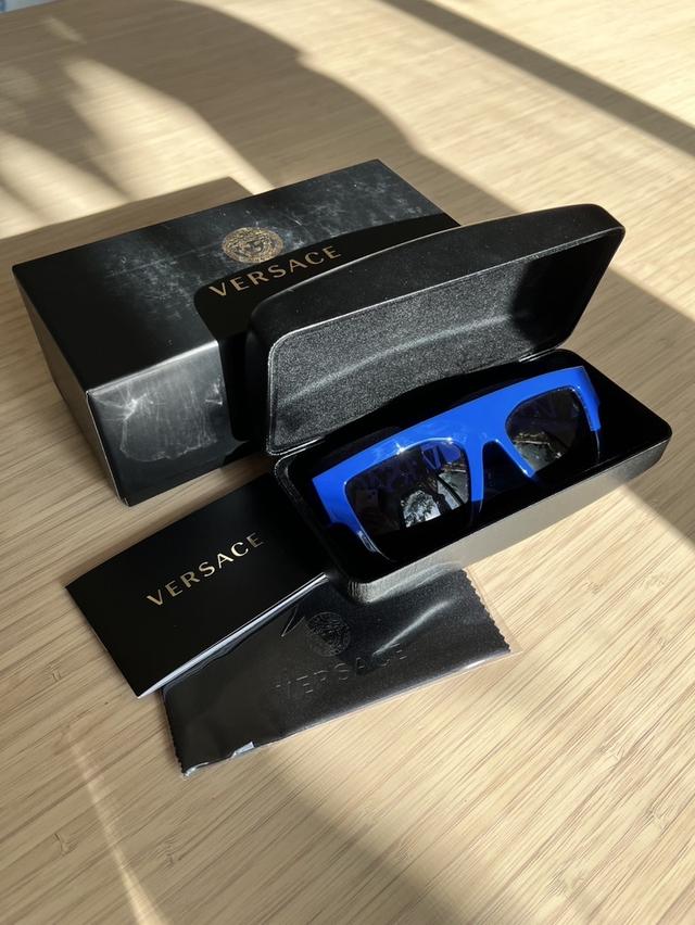 แว่น versace 2