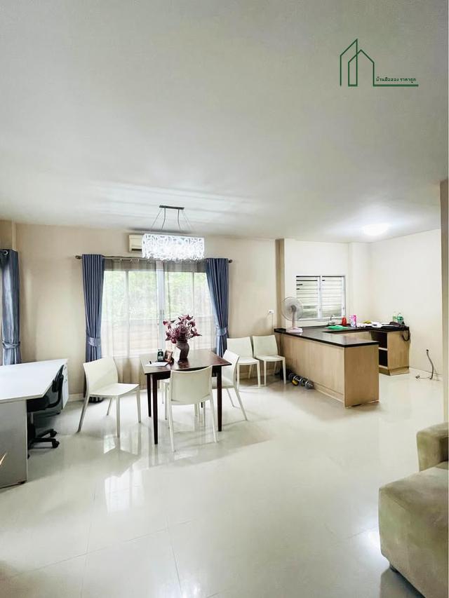 บ้านแฝด พร้อมพัฒน์ พรีวา ถนนปัญญาอินทรา คลองสามวา 2