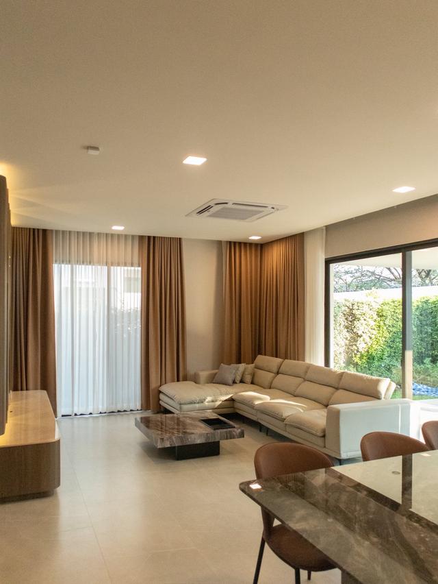 ให้เช่าบ้านใหม่หรู บ้านเดี่ยว 2 ชั้น  สไตล์ Modern Luxury  Mantana Bangna Km.15 5