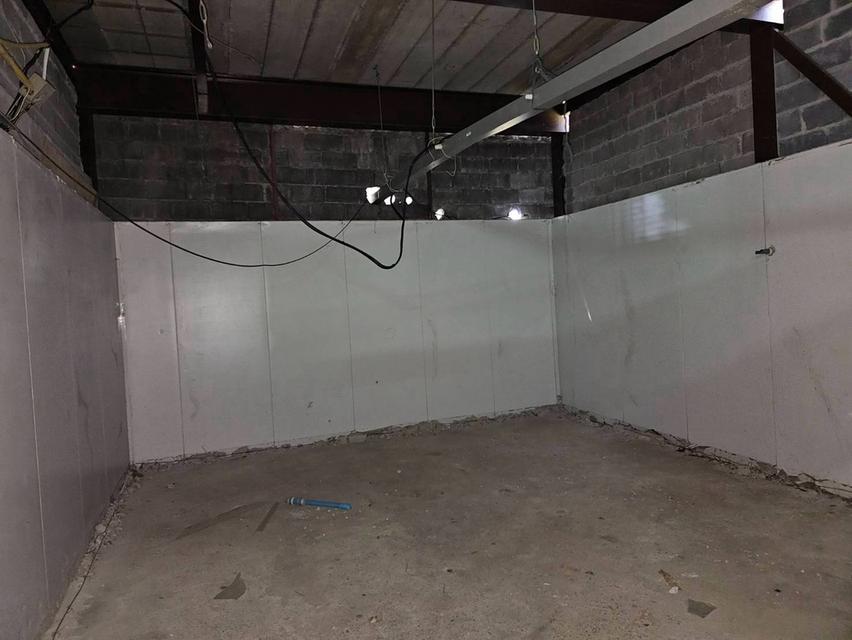 Sale Land  204 sq.wah so bigger plot land with old house near Central Latphrao ขายที่ดินพร้อมบ้านครึ่งไร่ ใกล้ห้างเซ็นทรัลลาดพร้าว 13