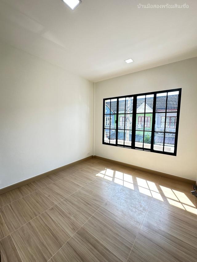 หมู่บ้านบุศรินทร์ พระยาสุเรนทร์ 40  17