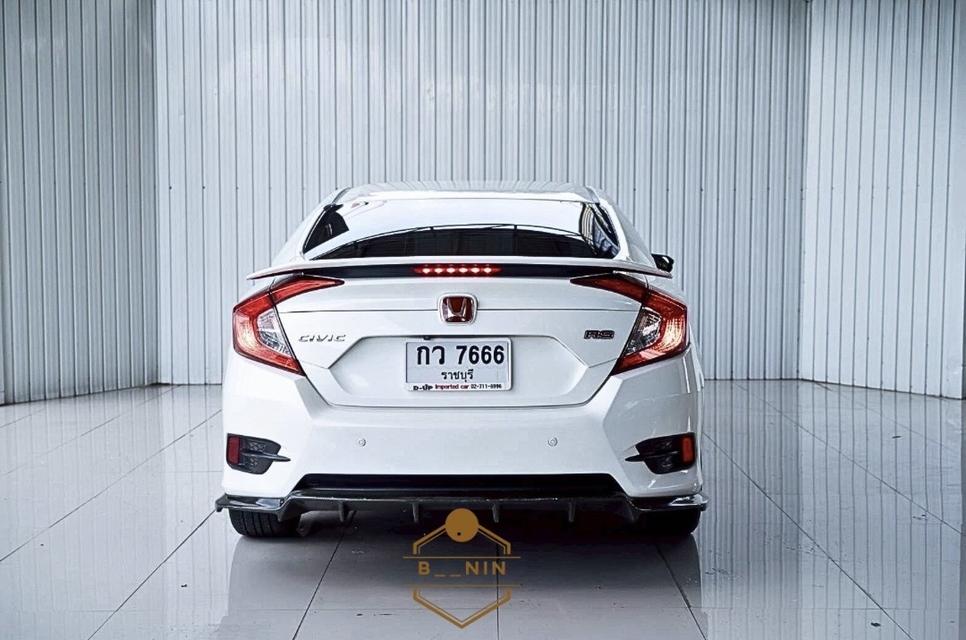 รถยนต์ honda 7