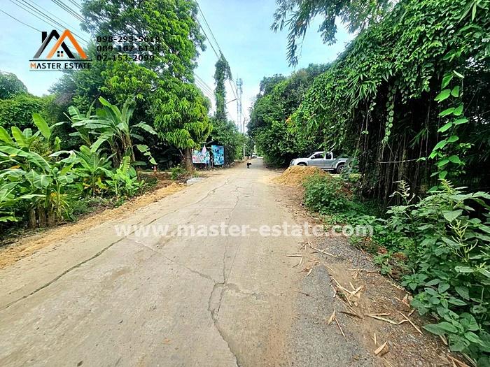 ที่ดินเปล่า 250 ตร.ว. ไทรม้า ซอย 11 (บางอ้อ 2) ติดถนนสาธารณะ ทรงสี่เหลี่ยมสวย ราคาลดประชดเศรษฐกิจ มีแค่ 3 แปลงเท่านั้น 4