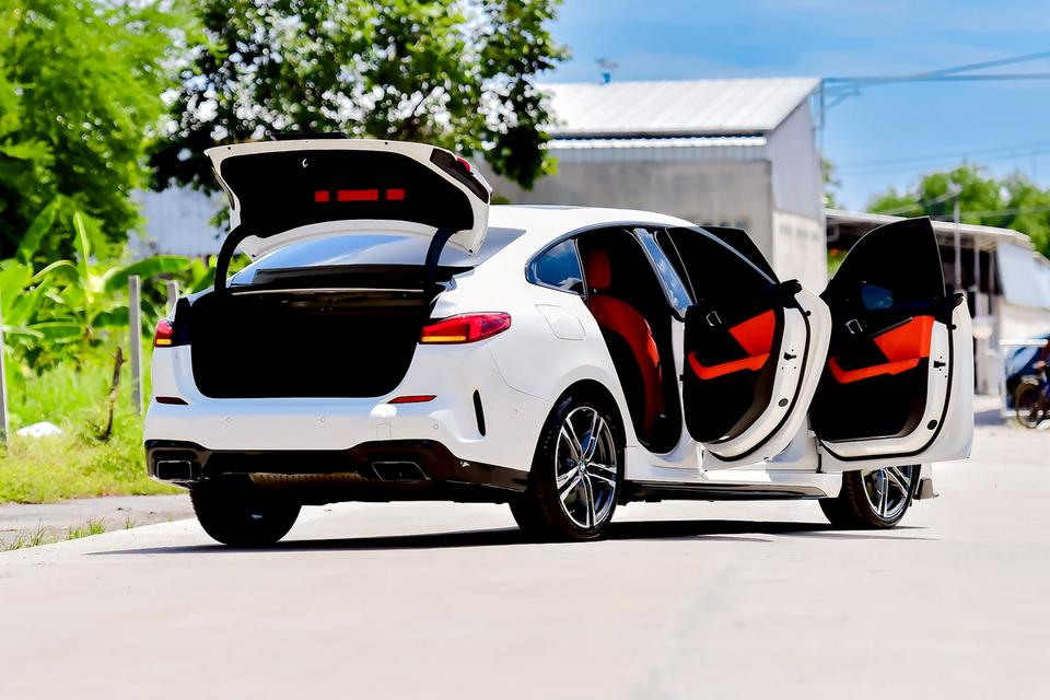 BMW 220i Gran Coupe sunroof