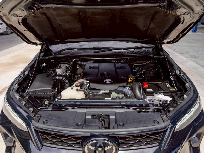 Toyota Fortuner 2.8 Legender 4WD ปี 2023 19