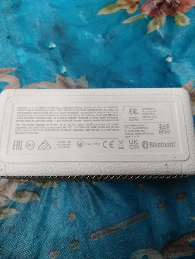 ลำโพงบลูทูธ Marshall Emberton II สีครีม มือสอง 2