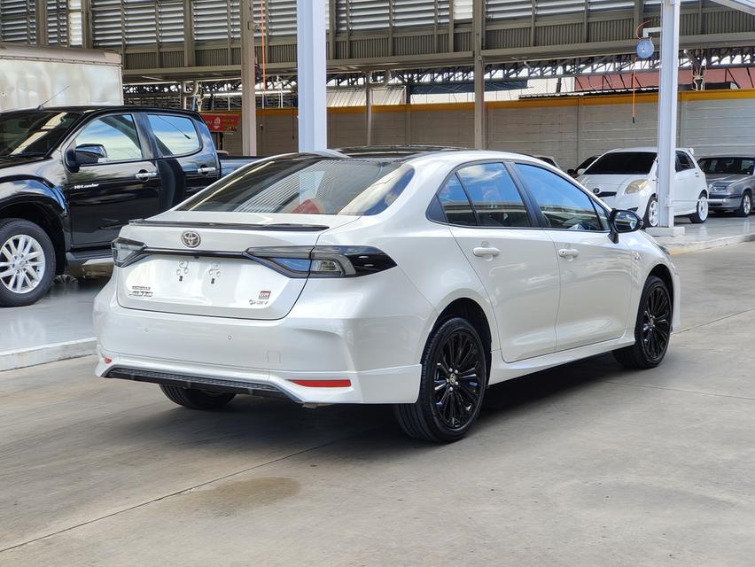 Toyota Corolla Altis 1.8 Hev GR Sport AT