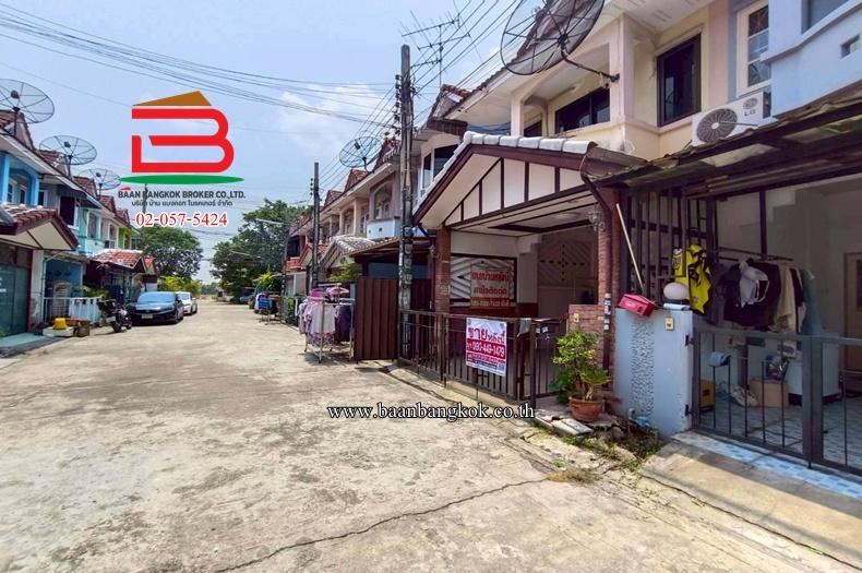 ทาวน์เฮาส์ หมู่บ้าน เมืองทรัพย์ธานี เนื้อที่ 16 ตร.ว เลียบคลองสอง 25 แขวงสามวาตะวันตก เขตคลองสามวา กรุงเทพมหานคร 2