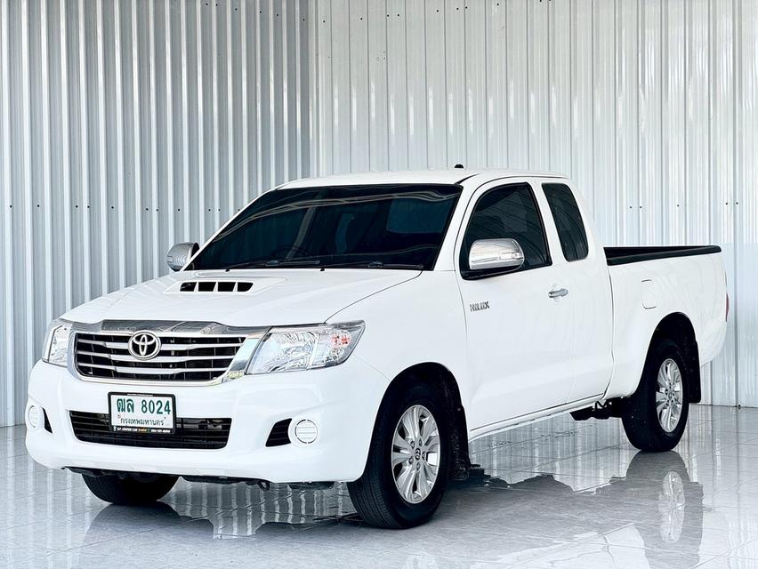 Toyota Vigo 2.5E Champ ดีเซล เกียร์ธรรมดา ปี2013