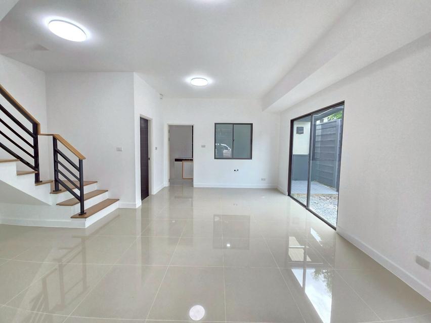 หมู่บ้านพลีโน่ รังสิตคลองสี่-วงแหวน ซ.9 โทรสอบถามราคา 7