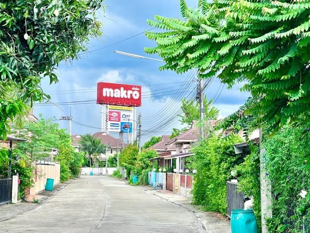 สาริกา-นางรอง ให้เช่าบ้านเดี่ยว 1 ชั้น เนื้อที่ 50 ตารางวา 7-11 79ม. บ้านใหญ่ แม็คโครนครนายก 99 ม. วัดหลวงพ่อปากแดง 1 กม 6