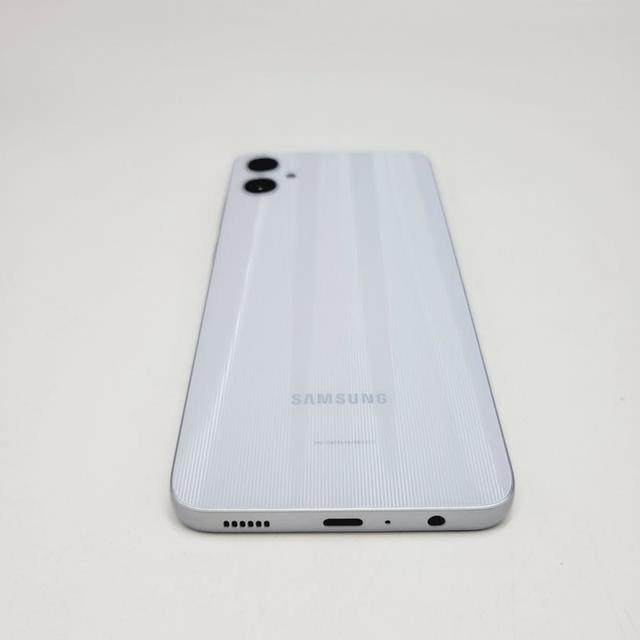 Samsung Galaxy A05 128GB Silver  7