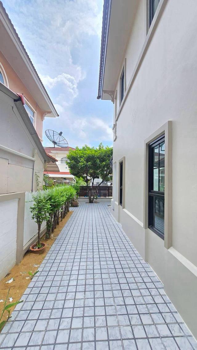 หมู่บ้านชัยพฤกษ์ ถนนวัดลาดปลาดุกบ้านเดี่ยว 2 ชั้น  ตกแต่งใหม่ ซอยวัดลาดปลาดุก มีพื้นที่เยอะ  ราคาจับต้องได้ 13