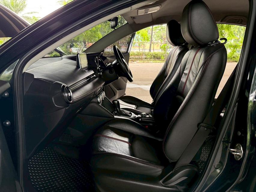 Mazda 2 1.3 SkyActiv High Sport AT ปี 2017 16