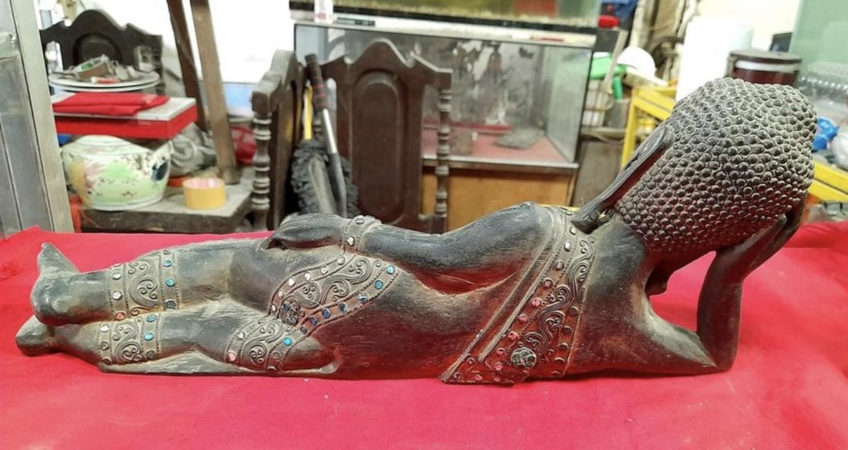 พระนอนไม้แกะ พระพุทธรูปไม้แกะสลัก ปางไสยาสน์ ศิลปะล้านนา 6