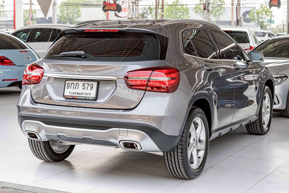 รหัสรถ NP579 BENZ GLA200 URBAN 2020 8
