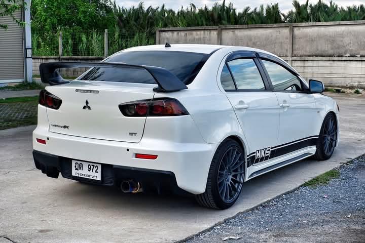 Mitsubishi Lancer EX ปี 2010 11