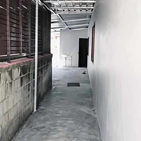 ให้เช่าโกดังใกล้ถนนบายพาส ชลบุรี เข้าซอยบ้านสวน-เลี่ยงเมือง 5 เพียง 200 เมตร เดินทางสะดวกใช้เวลาเดินทางเข้า อมตะนครแค่ 1 6