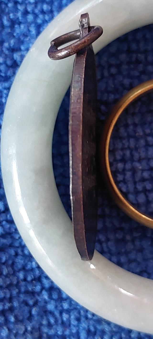 เหรียญพ่อท่านคล้าย รุ่นหันข้าง รูปที่ 3