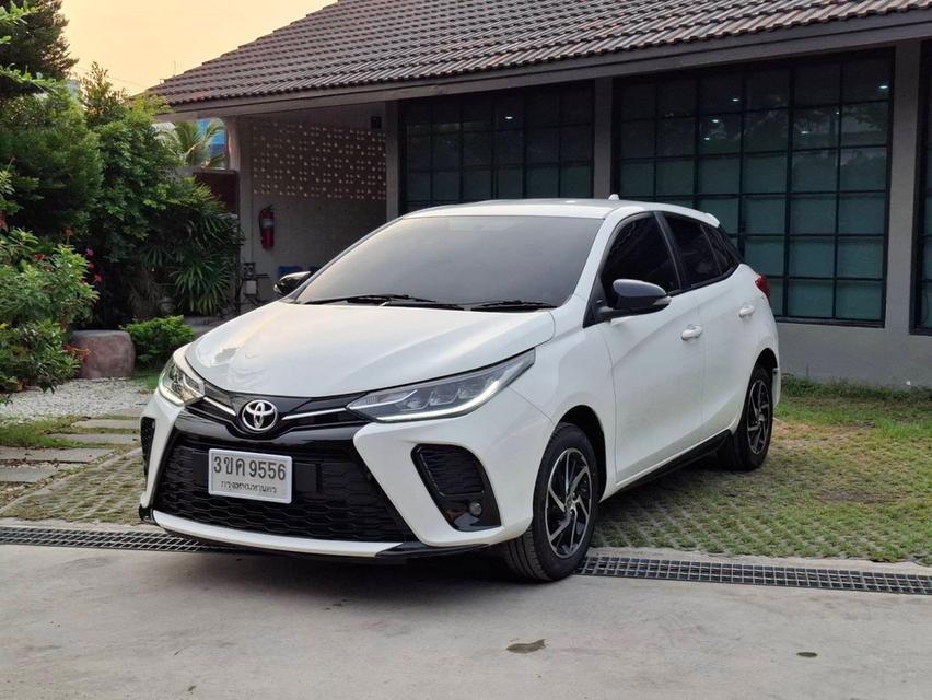 รหัสรถ KN9556 TOYOTA YARIS ECO 1.2 SPORT ปี 2022