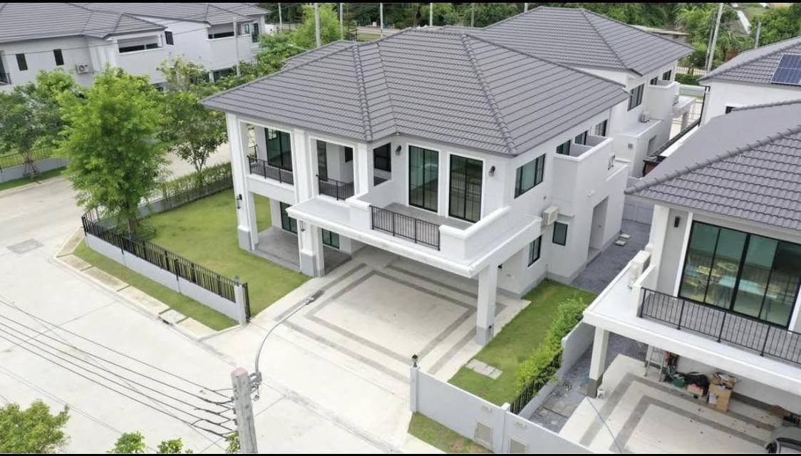 🏡 ขายบ้านใหม่สุดหรู ลัดดารมย์ พุทธมณฑลสาย 3 (Q House) ขนาดที่ดิน: 107.7 ตร.ว. • พื้นที่ใช้สอย: 354 ตร.ม. • 4 ห้องนอน | 5 ห้องน้ำ 3