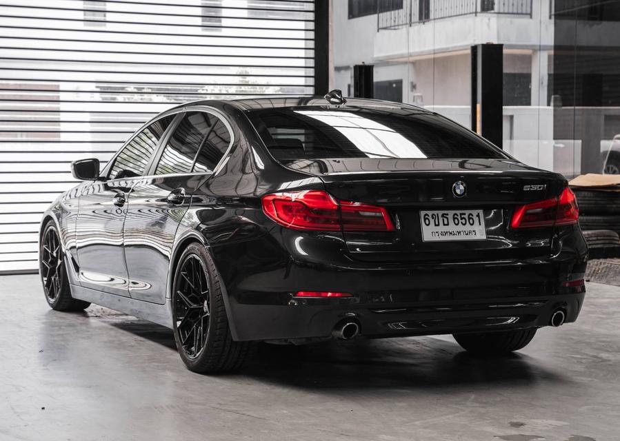 รหัสรถ 67GG6561 BMW 530i g30 ปี2017