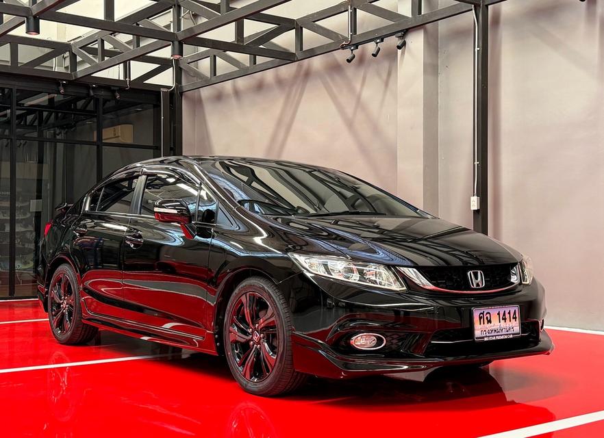  2014 HONDA CIVIC FB 1.8 E NAVI รถสภาพสมบูรณ์ พร้อมใช้งาน รถวิ่งน้อย ประวัติศูนย์ครบ ไม่เคยมีอุบัติเหตุครับ