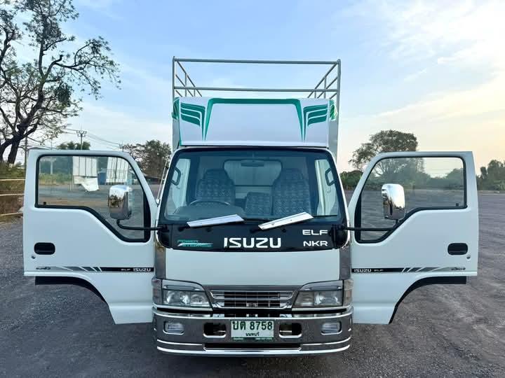 ISUZU NKR หัวการ์ตูน 100 แรง 3