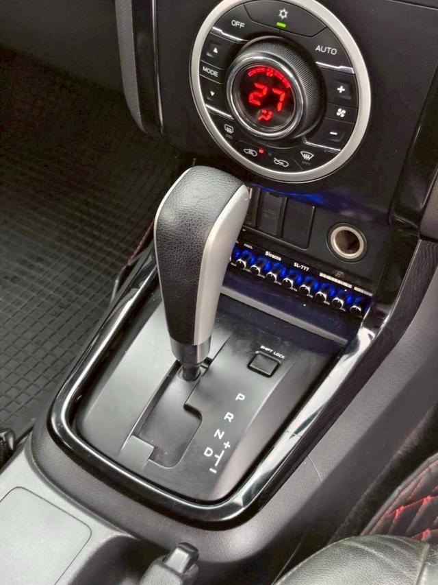 Isuzu D-Max 1.9 Hi-Lander ZP A/T ปี2016 11