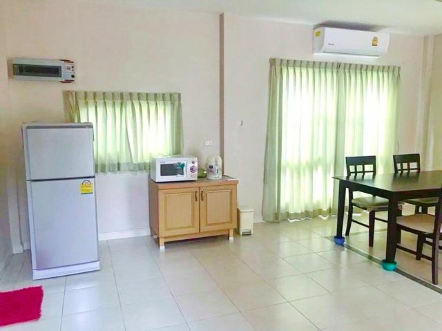 บิ๊กซี หางดง 2.1 กม.ให้เช่าบ้านเดี่ยวหรู 2 ชั้น 60 ตร.วา. 240 ตร.ม.รร.นานาชาติลานนา 1.6 กม. 3 นอน 3