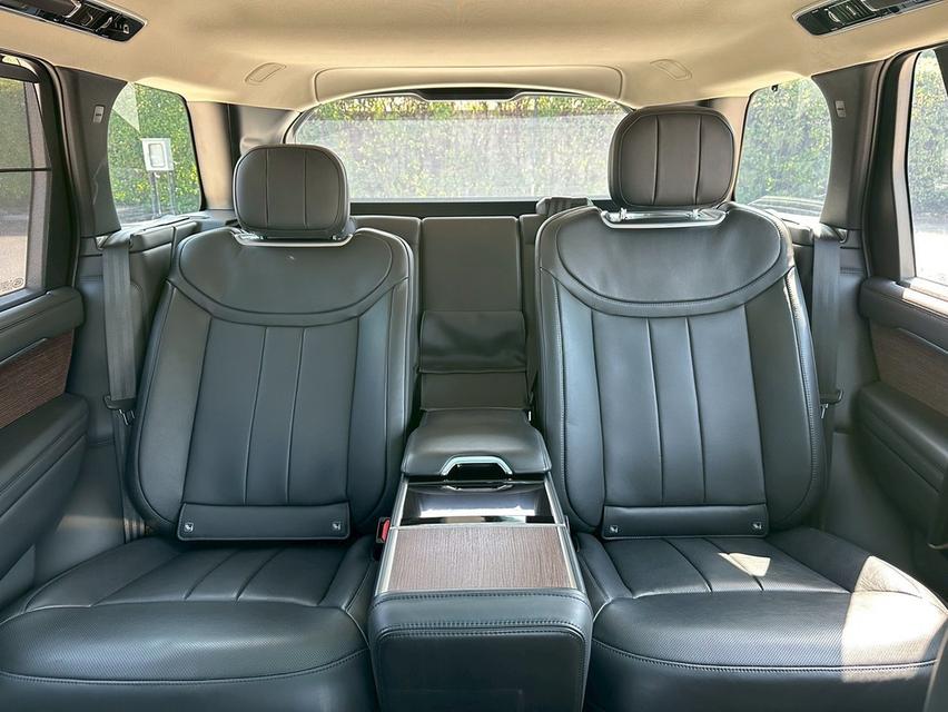 Land Rover LWB autobiography สีเดิมทั้งคัน 10