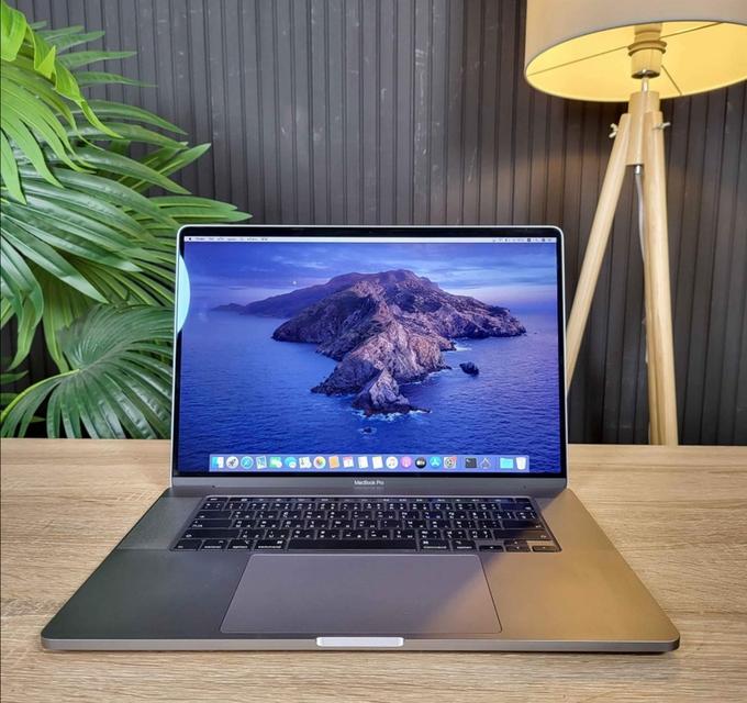 Macbook Pro 15 inch  2