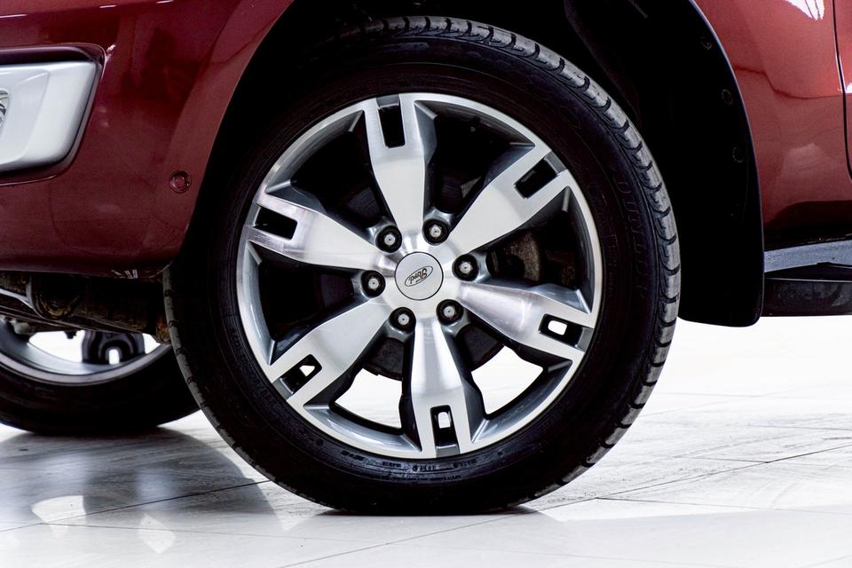 ✨ FORD EVEREST 3.2 TITANIUM PLUS 4WD AT ปี 2016 ตัวท็อปสุด 3.2 รูปย่อยที่ 2
